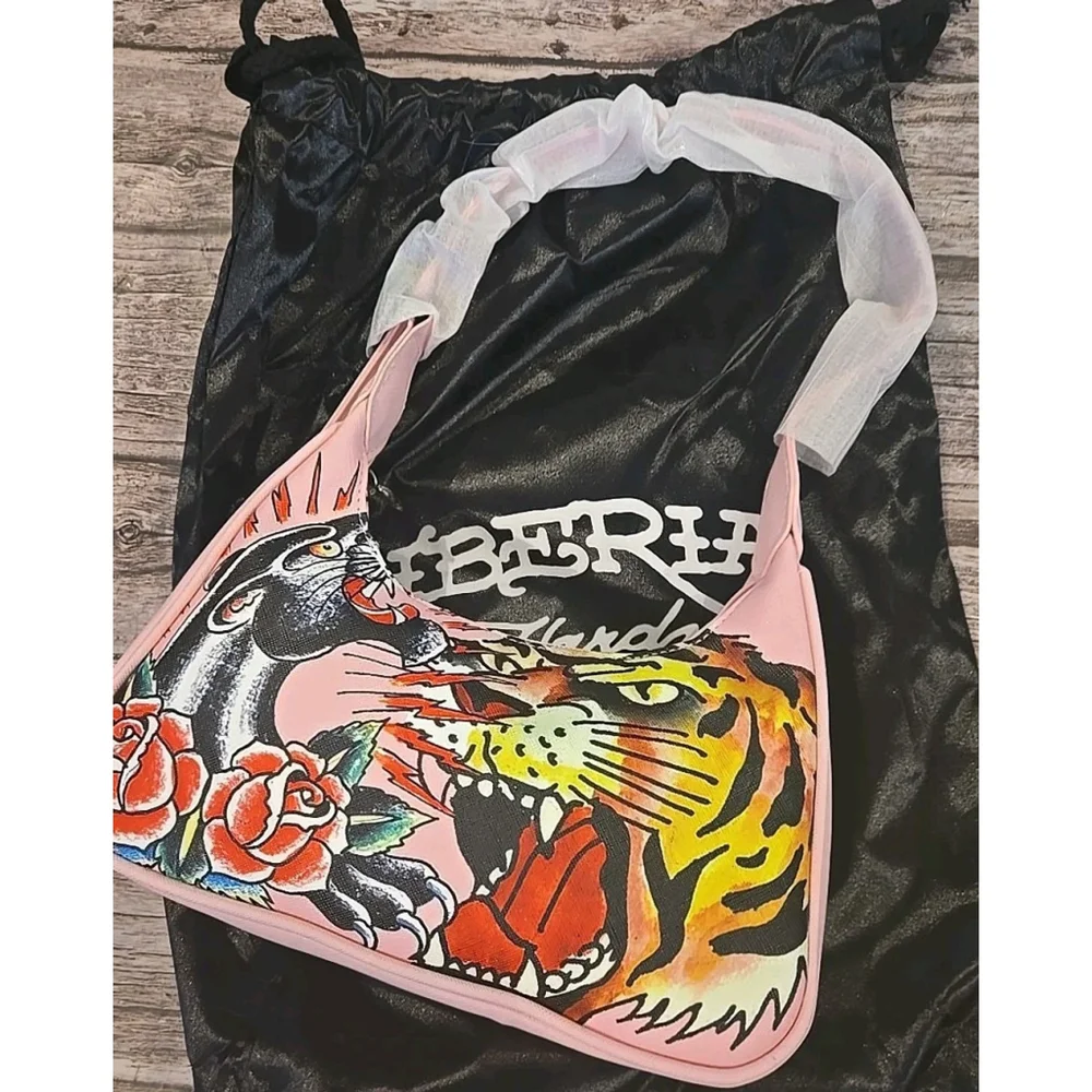Ed Hardy x Siberia Hills limited Ed. Purse Bag NWOT Dust Cover Vibrant Pink (229